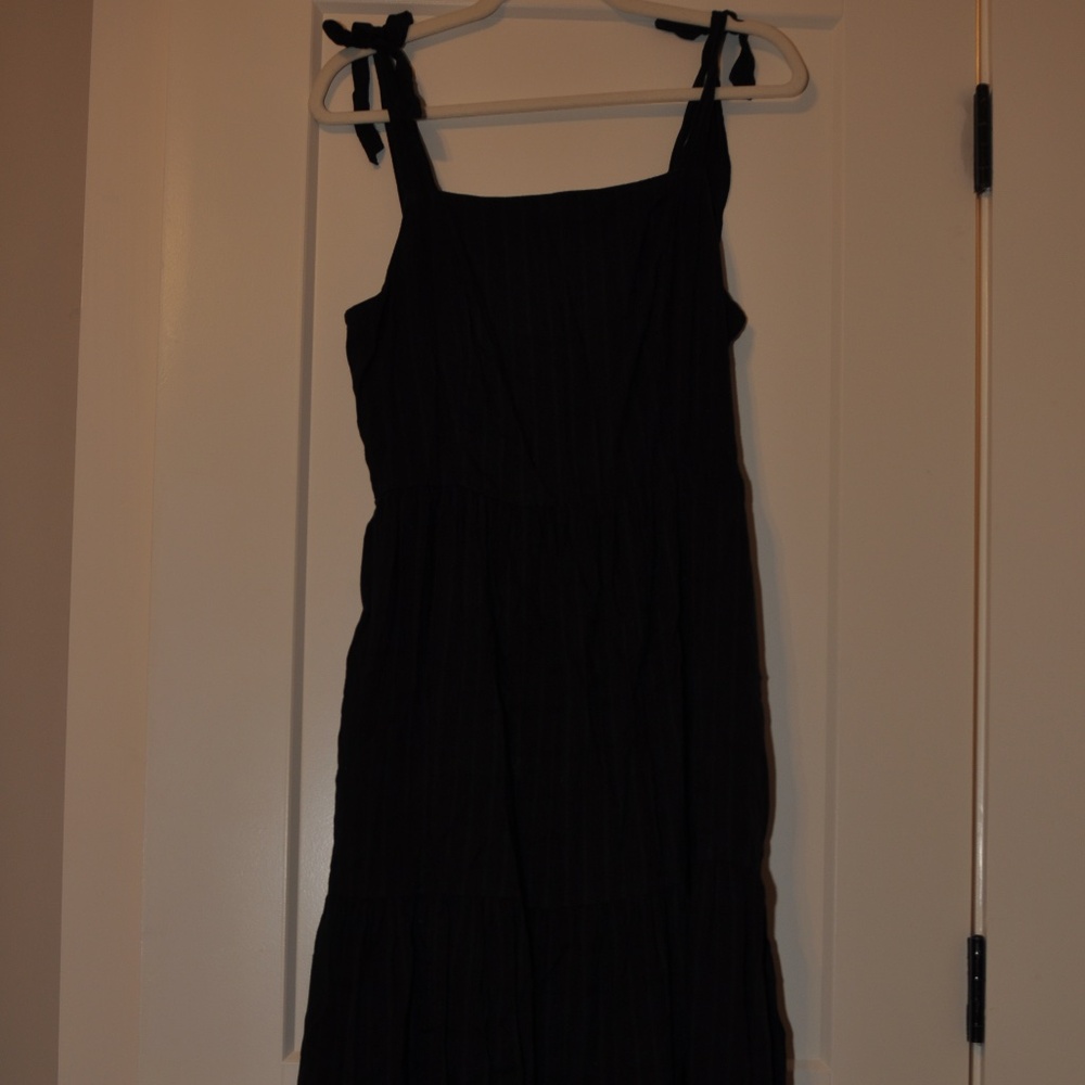 Black Maxi Dress with Ties Size M